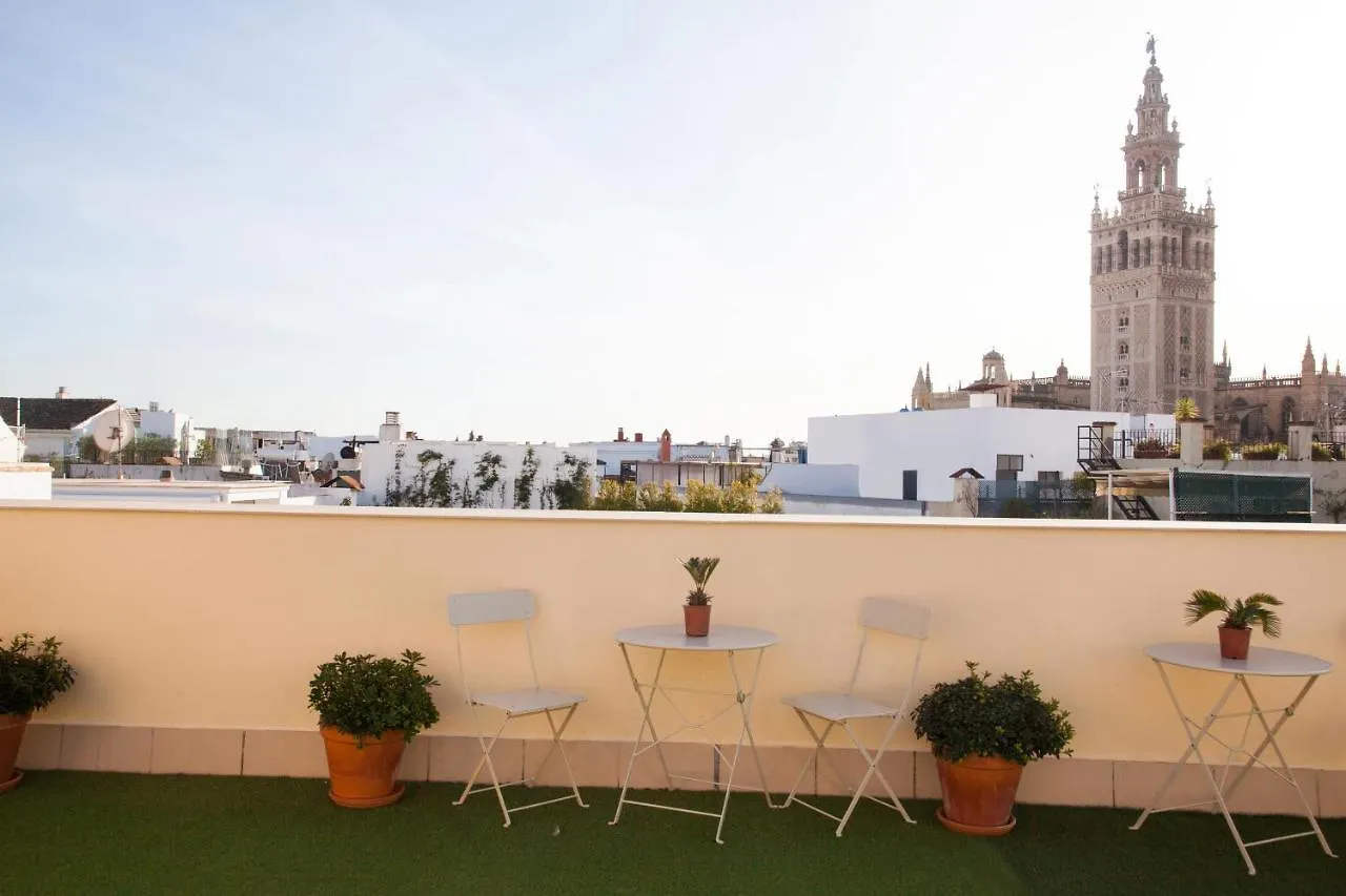 Guzman El Bueno Suites Seville Apartment
