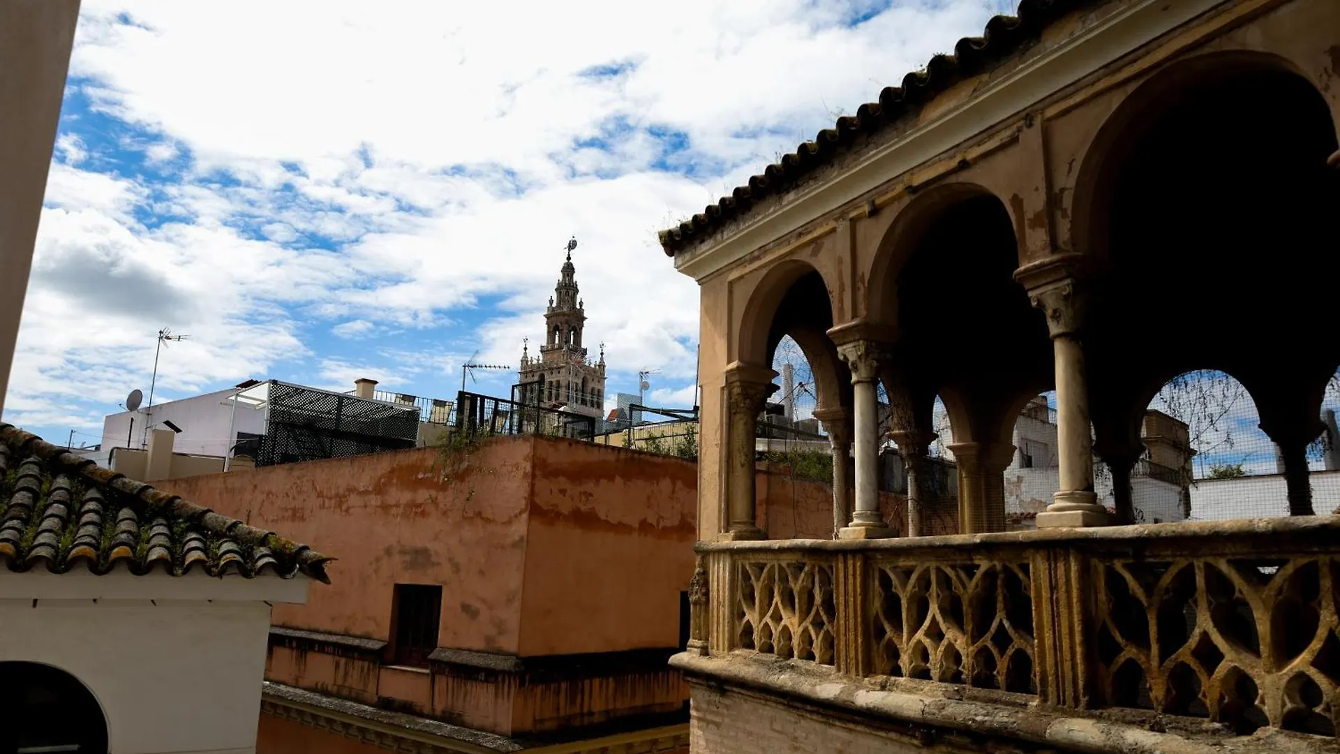 Guzman El Bueno Suites Seville Spain