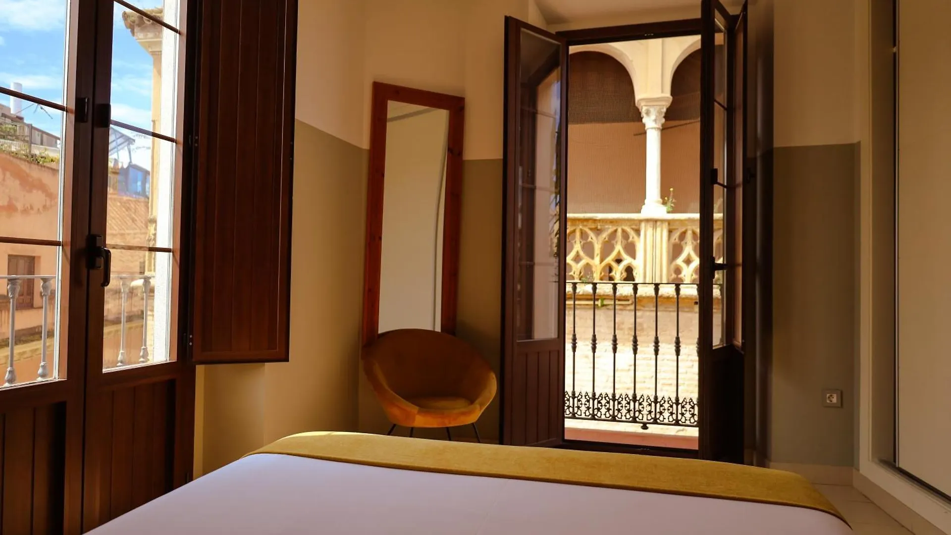 Guzman El Bueno Suites Seville 0*,  Spain