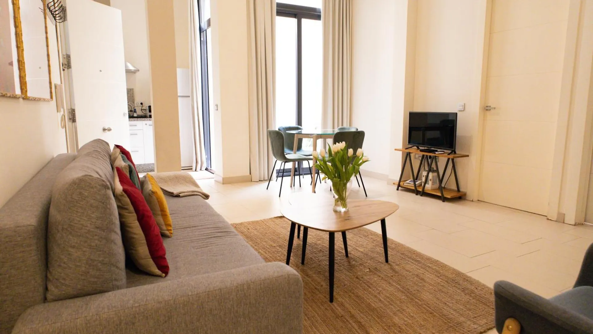 Appartamento Guzman El Bueno Suites Siviglia